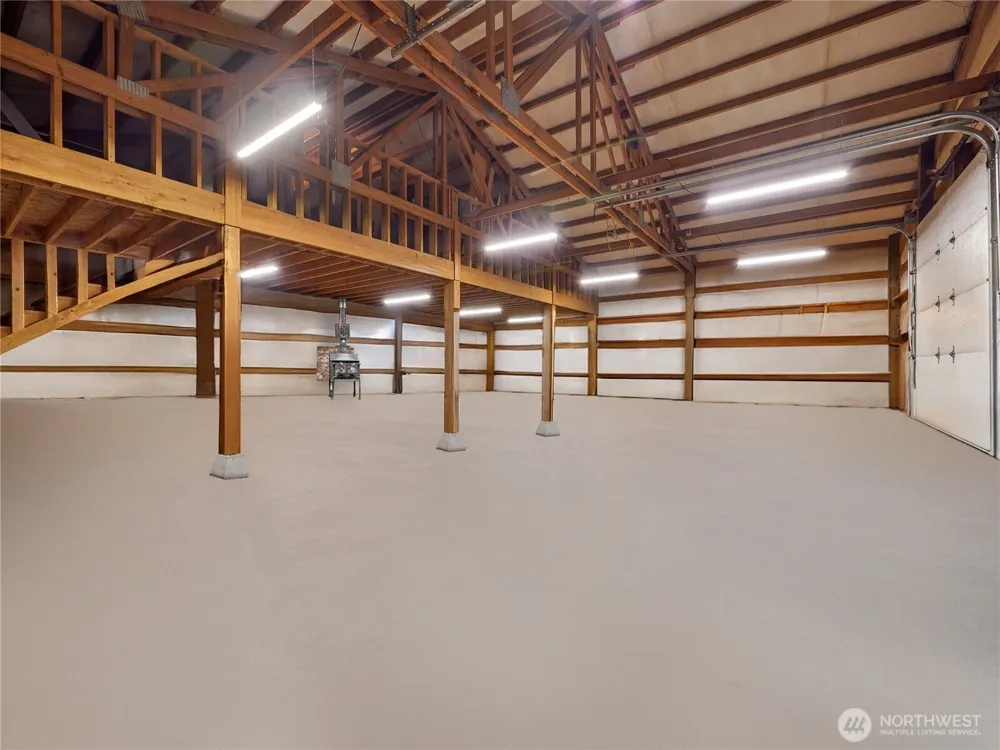 30703 SE 408th Street Enumclaw, WA 98022