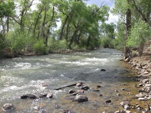 Lots 27-28 Alamosa River Estates