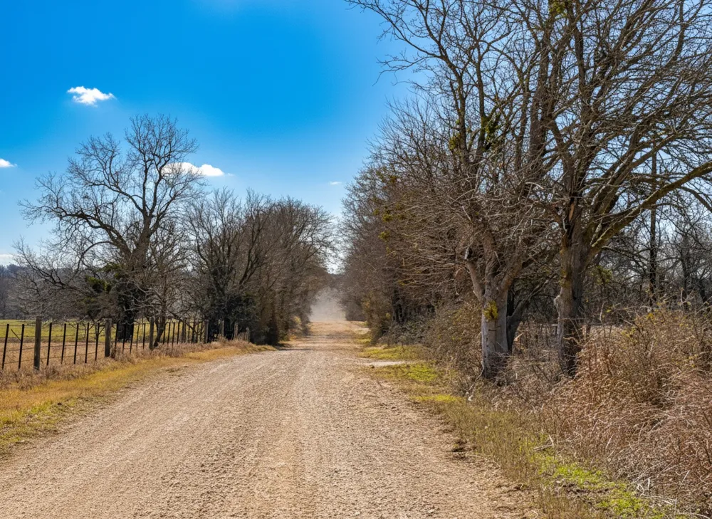 4622 County Road 429 Rockdale, TX 76567