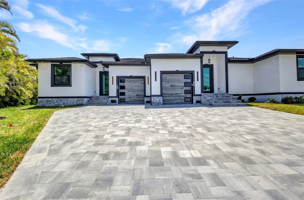 1327 WESLEY DRIVE Punta Gorda, FL 33950