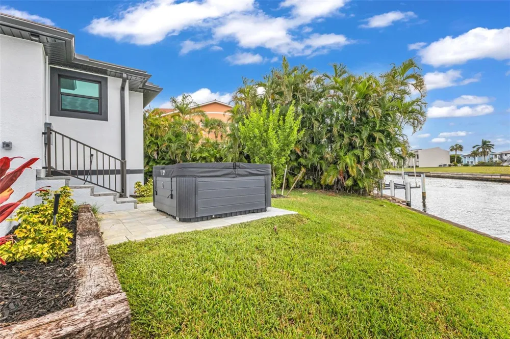 1327 WESLEY DRIVE Punta Gorda, FL 33950