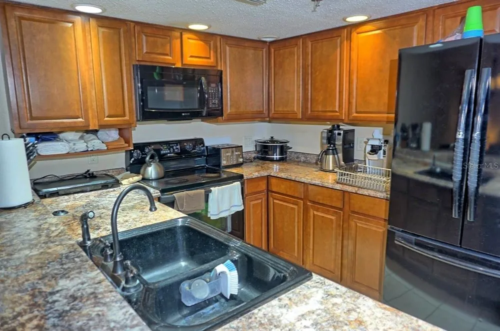 2051 VISTA DEL SOL CIRCLE #202 Lutz, FL 33558