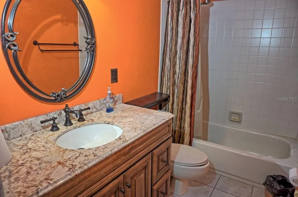 2051 VISTA DEL SOL CIRCLE #202 Lutz, FL 33558