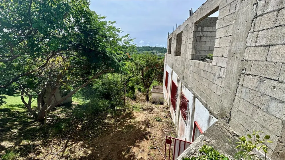 557 VILLA BORINQUEN Vieques, PR 00765