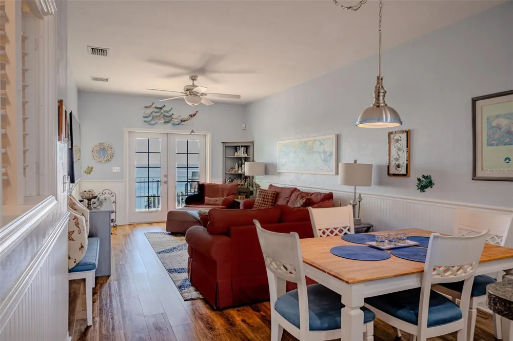 502 MAIN STREET #207 Horseshoe Beach, FL 32648