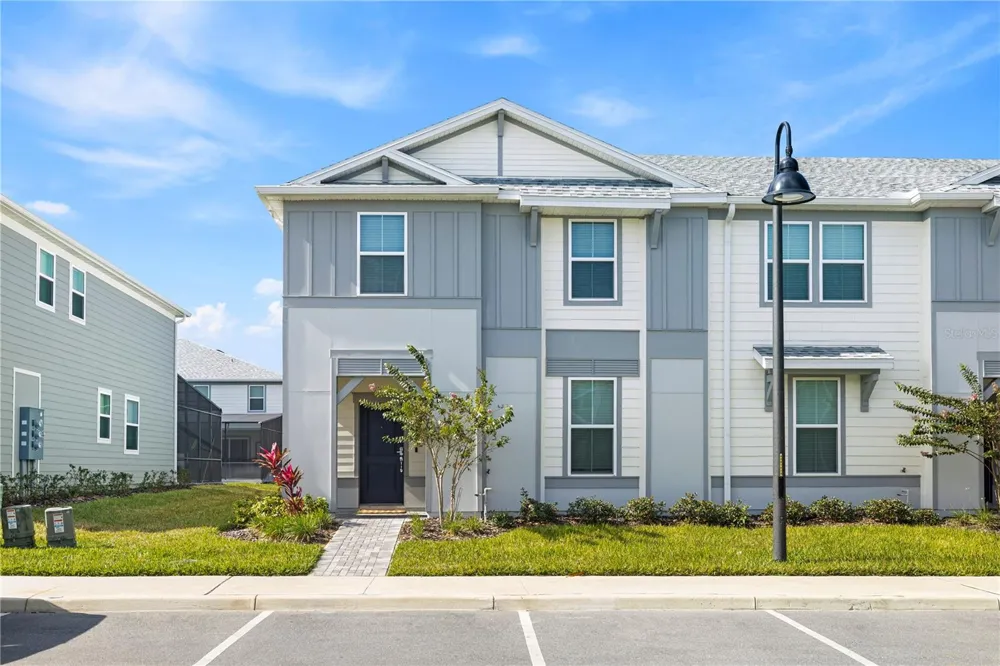 1277 BLUE ISLAND DRIVE Clermont, FL 34714