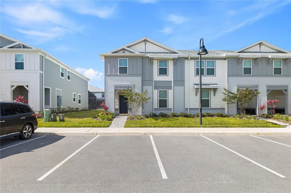1277 BLUE ISLAND DRIVE Clermont, FL 34714