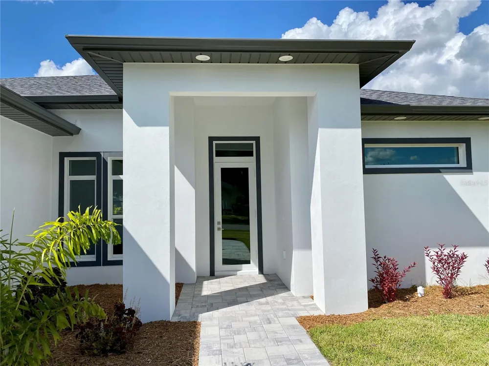 23466 GARRETT AVENUE Port Charlotte, FL 33954