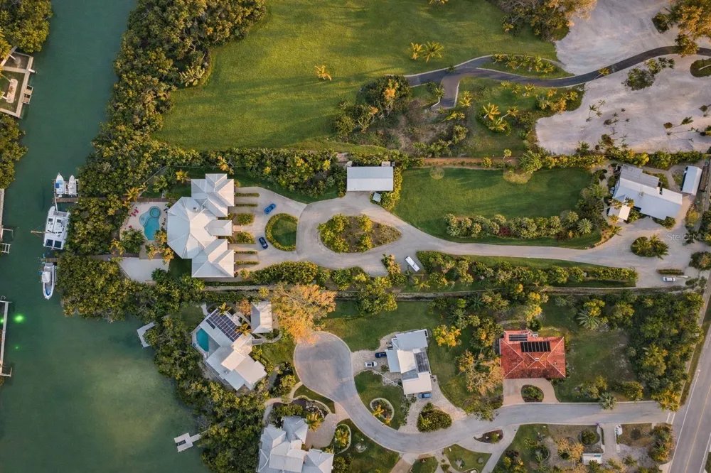 6680 GULF OF MEXICO DRIVE Longboat Key, FL 34228