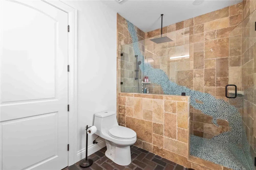 6680 GULF OF MEXICO DRIVE Longboat Key, FL 34228