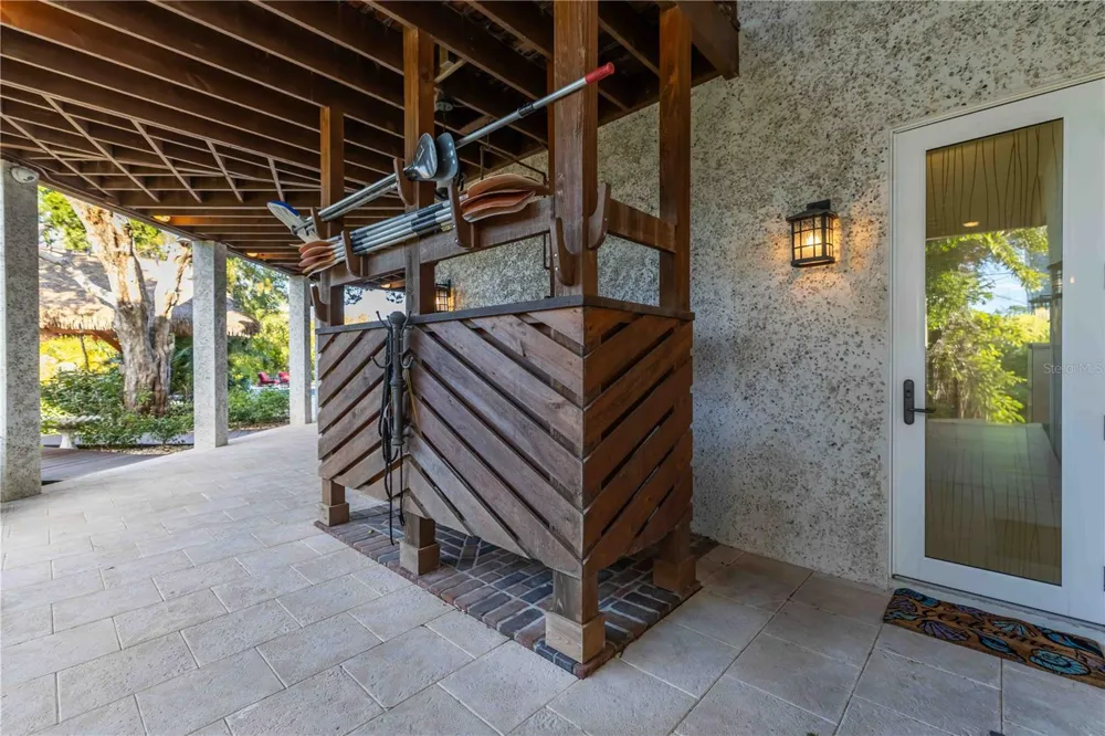 6680 GULF OF MEXICO DRIVE Longboat Key, FL 34228