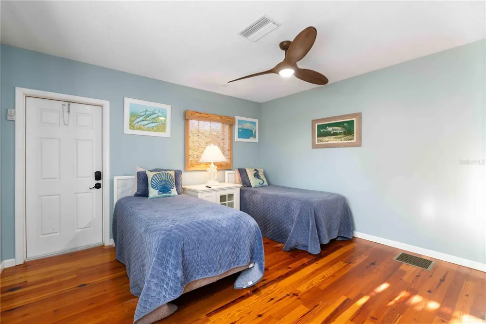 6680 GULF OF MEXICO DRIVE Longboat Key, FL 34228