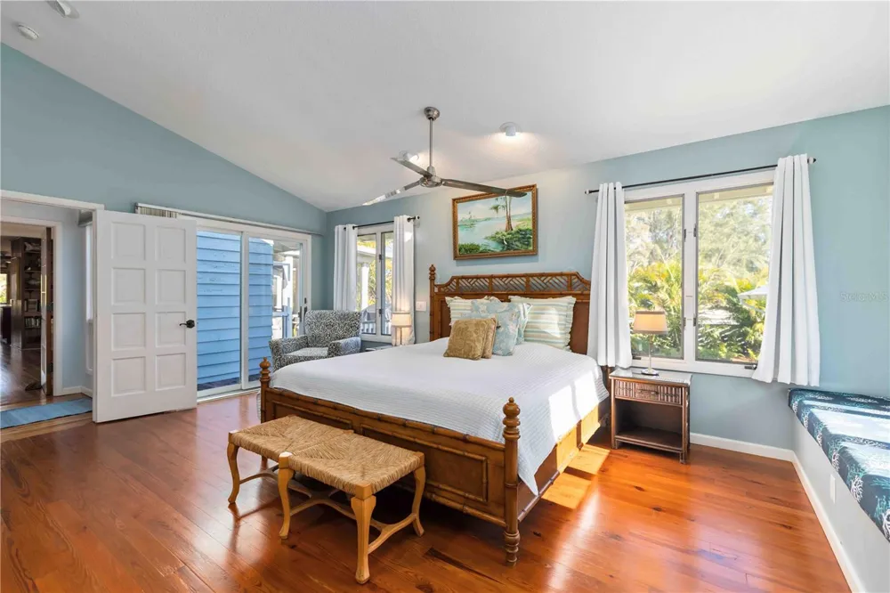 6680 GULF OF MEXICO DRIVE Longboat Key, FL 34228