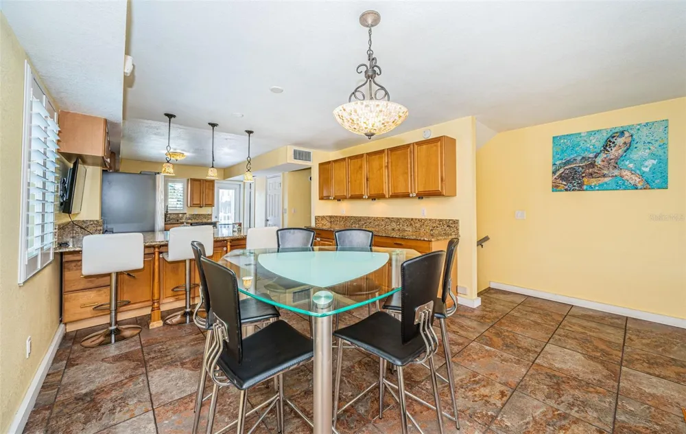 12274 1ST STREET W #8 Treasure Island, FL 33706