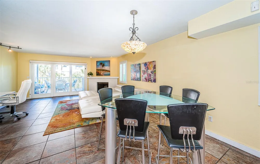 12274 1ST STREET W #8 Treasure Island, FL 33706