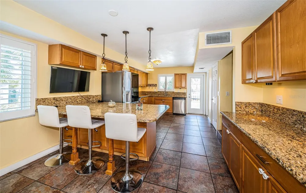 12274 1ST STREET W #8 Treasure Island, FL 33706