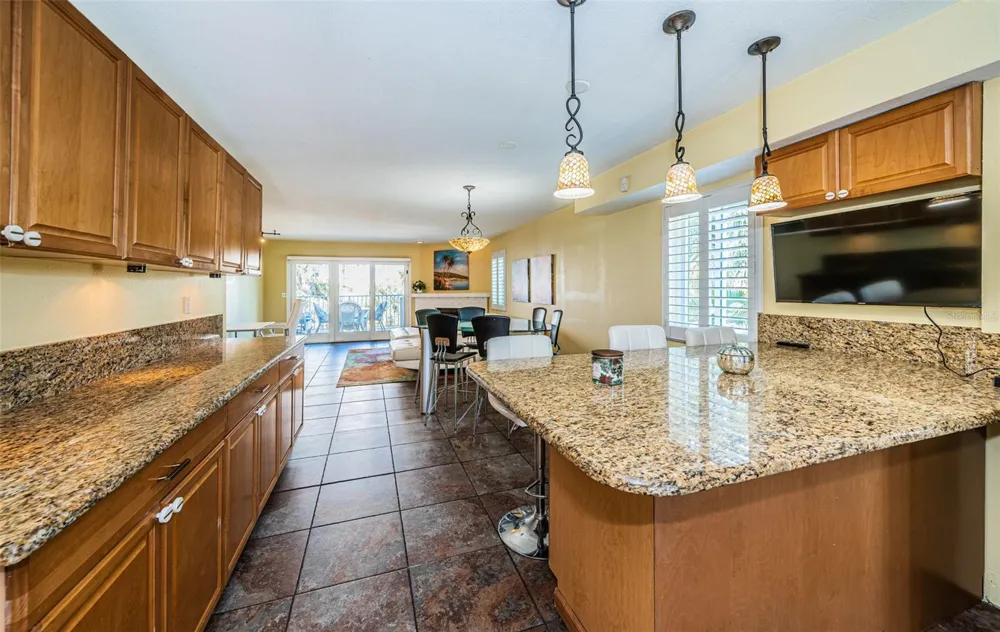 12274 1ST STREET W #8 Treasure Island, FL 33706