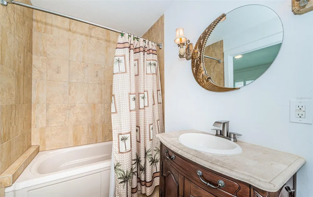 12274 1ST STREET W #8 Treasure Island, FL 33706