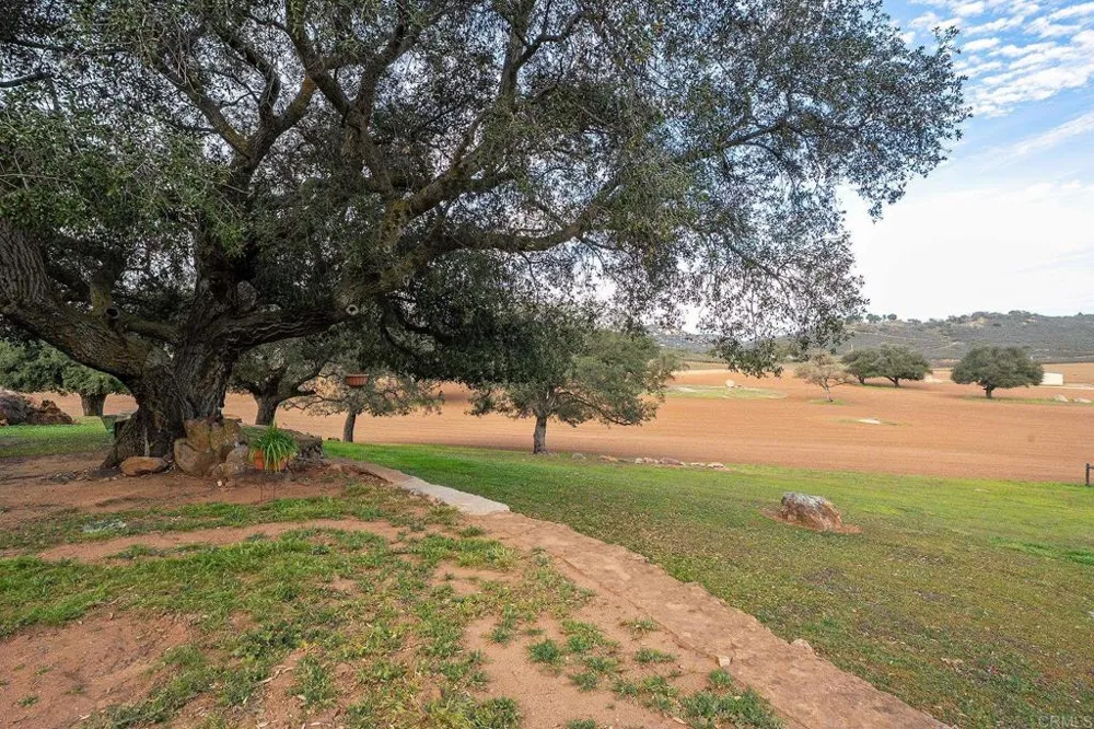 21916 JAPATUL LANE Alpine, CA 91901