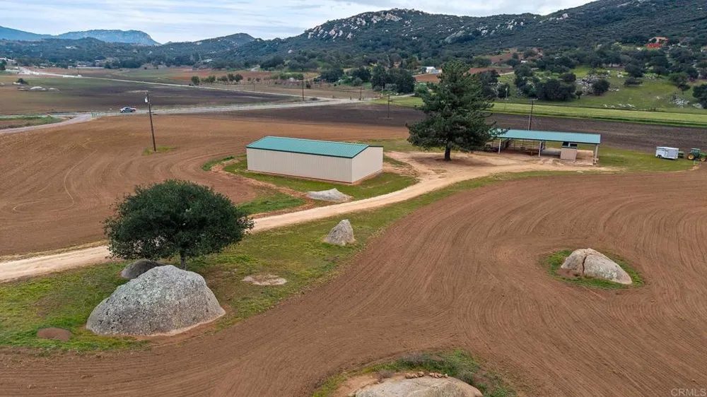21916 JAPATUL LANE Alpine, CA 91901