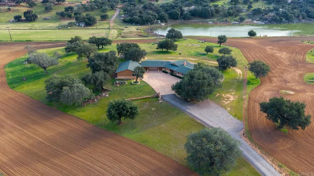 21916 JAPATUL LANE Alpine, CA 91901