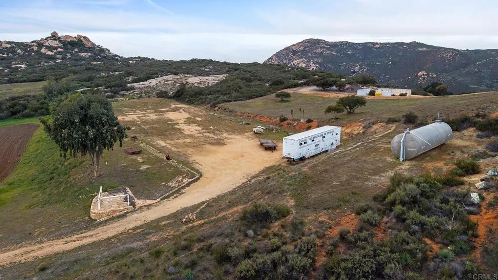 21916 JAPATUL LANE Alpine, CA 91901