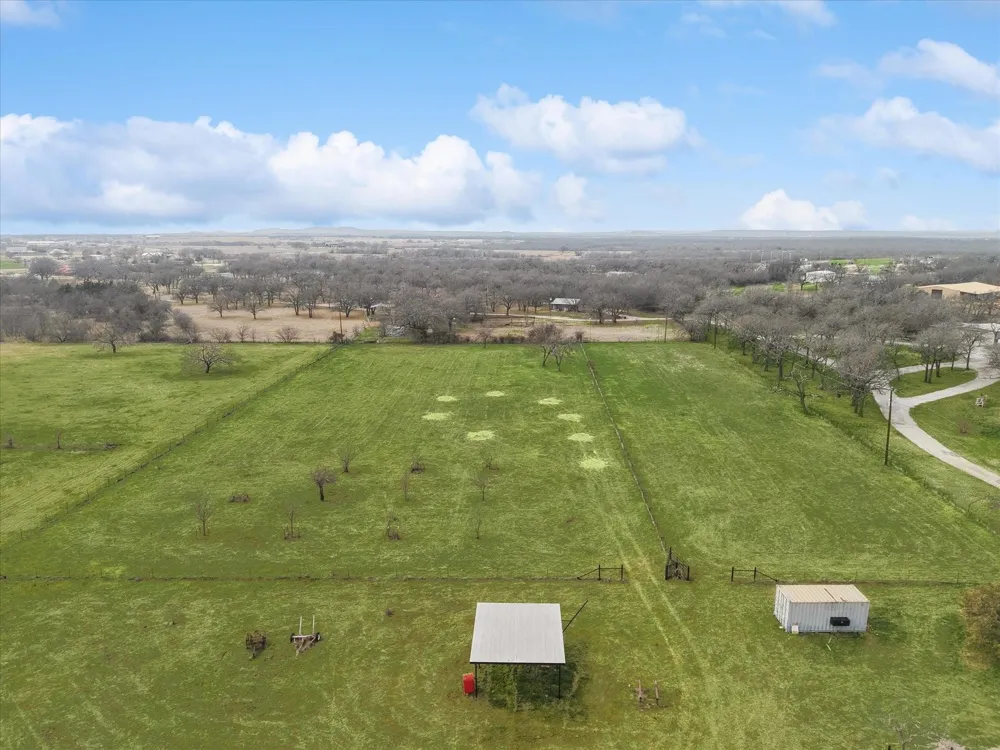 Fm 4 Jacksboro, TX 76458