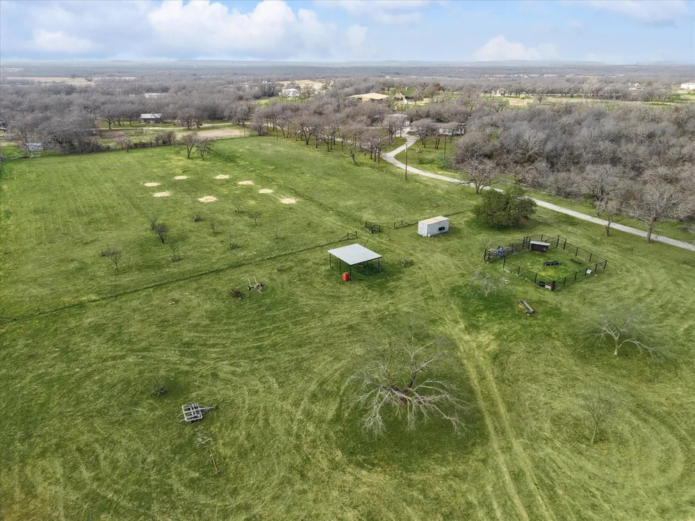 Fm 4 Jacksboro, TX 76458