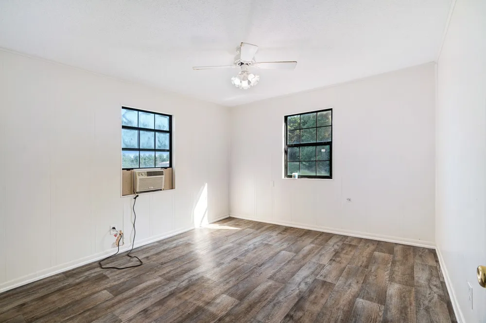 3875 US Highway 271 Highway Powderly, TX 75473