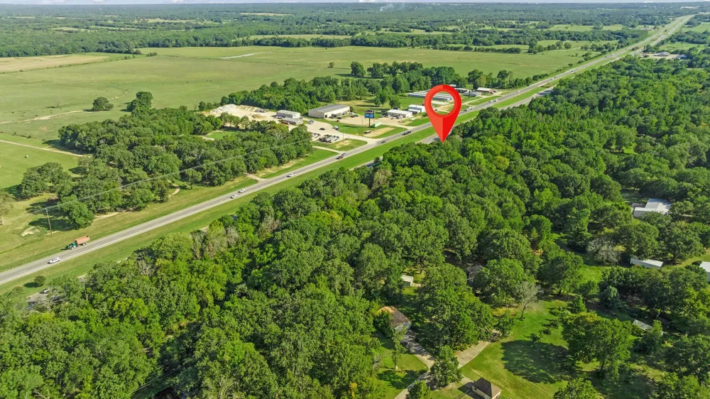 3875 US Highway 271 Highway Powderly, TX 75473
