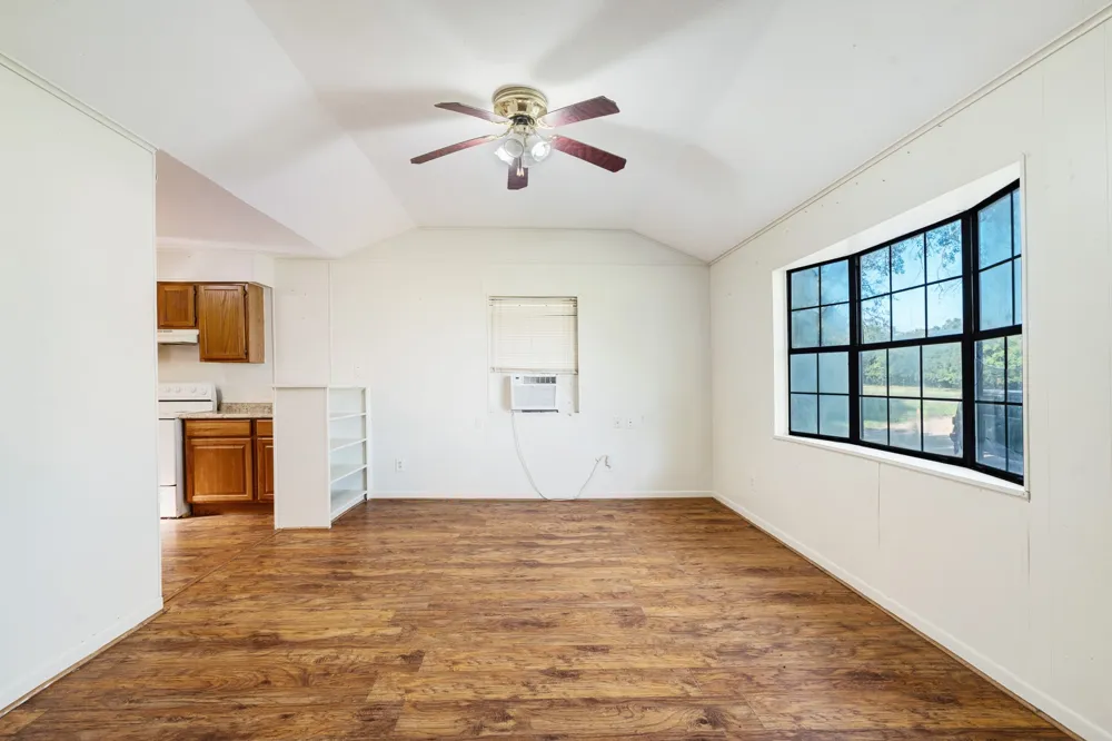 3875 US Highway 271 Highway Powderly, TX 75473