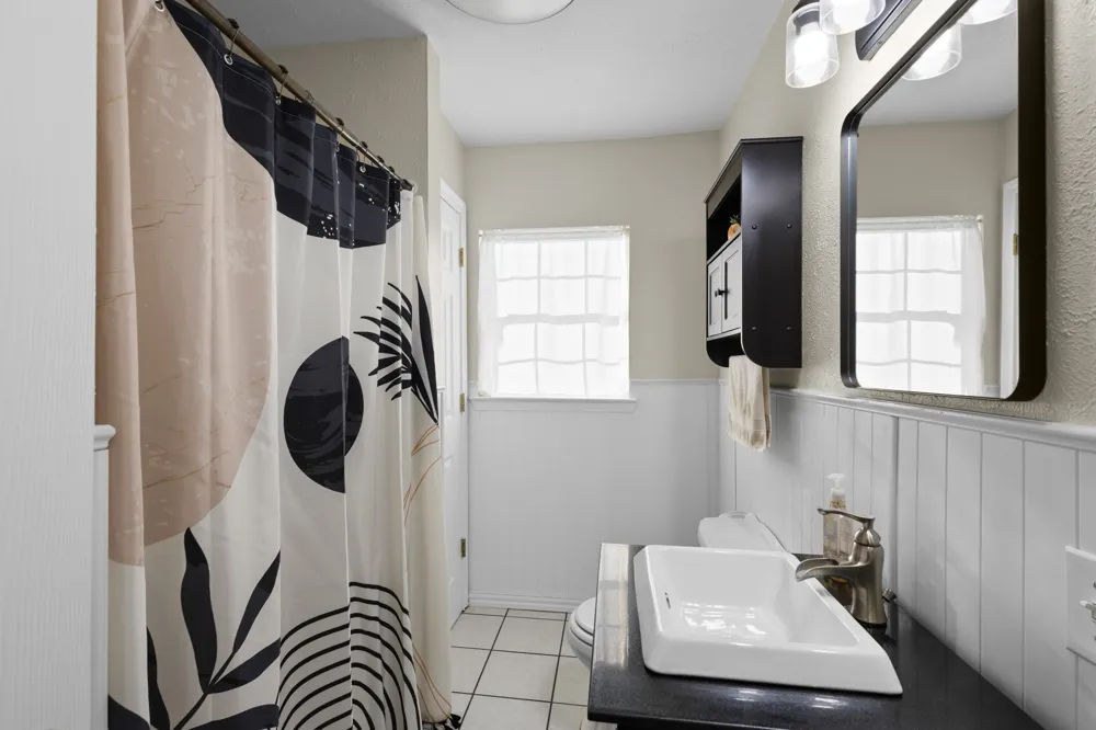 305 Cheyenne Drive Runaway Bay, TX 76426