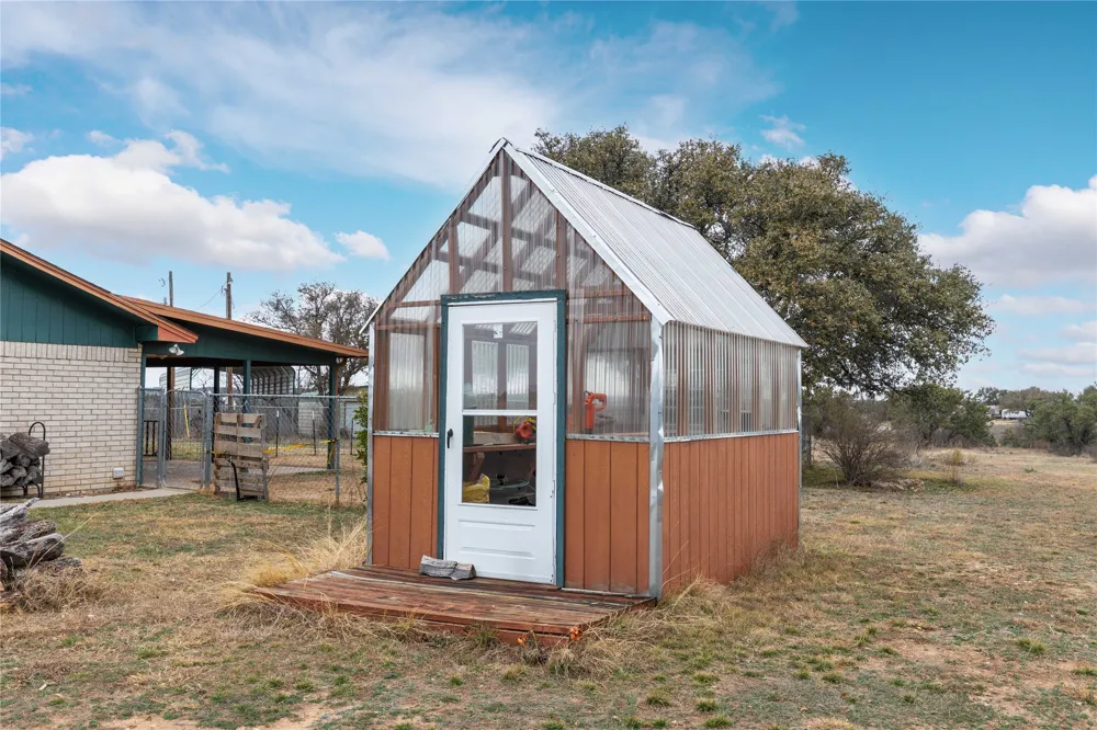 9500 Highway 377 S Brookesmith, TX 76827