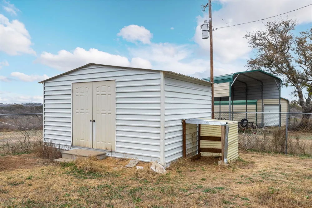 9500 Highway 377 S Brookesmith, TX 76827
