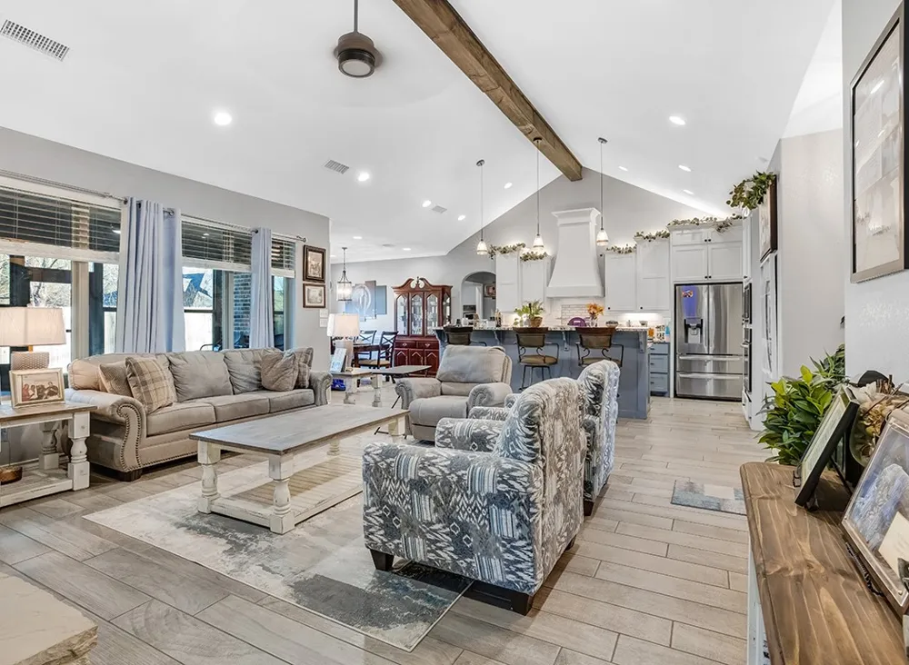 523 Mitchell Ryan Wake Village, TX 75501