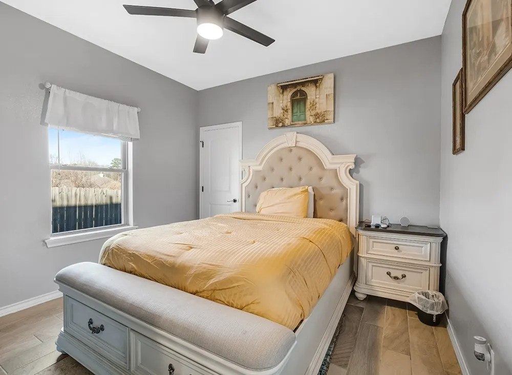 523 Mitchell Ryan Wake Village, TX 75501