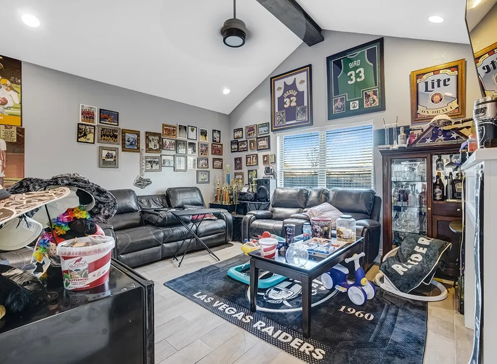 523 Mitchell Ryan Wake Village, TX 75501