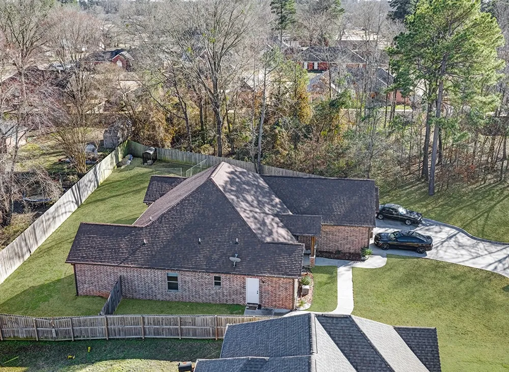 523 Mitchell Ryan Wake Village, TX 75501