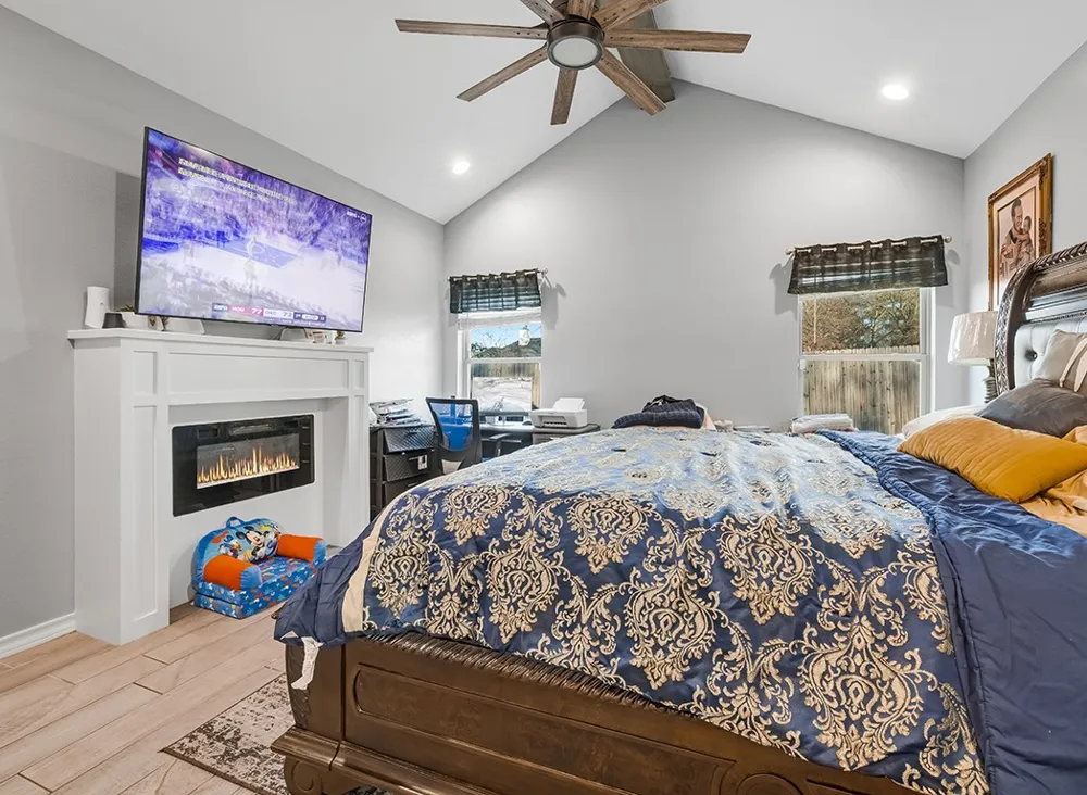 523 Mitchell Ryan Wake Village, TX 75501
