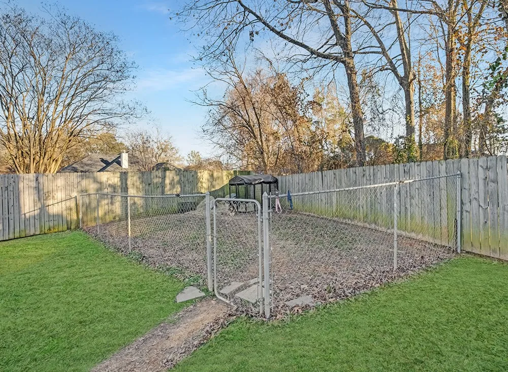 523 Mitchell Ryan Wake Village, TX 75501