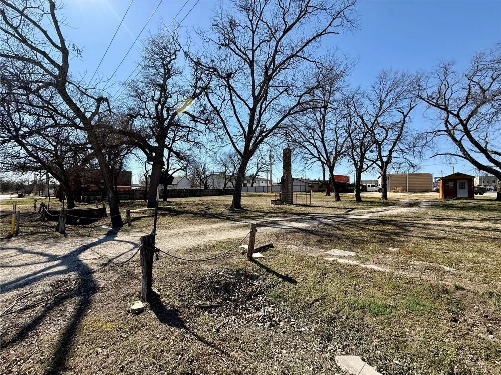 108 Cedar Street Hico, TX 76457