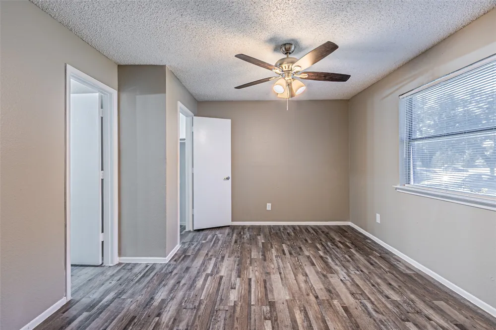 300 W Wintergreen Road #729ABP DeSoto, TX 75115
