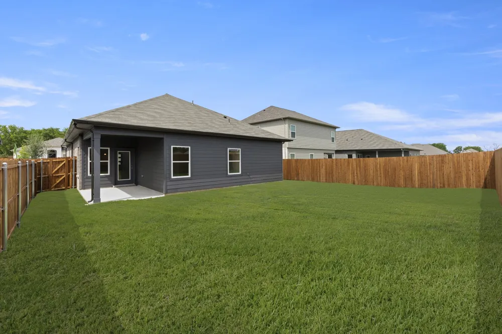 1221 Anderson Drive Trenton, TX 75490