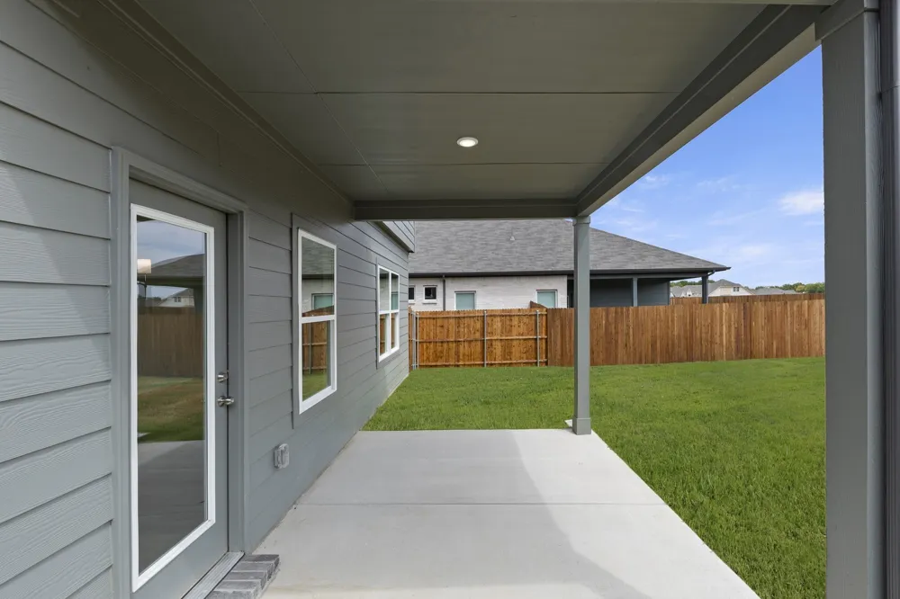 1231 Anderson Drive Trenton, TX 75490