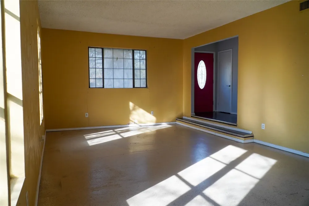 305 Eastern Street Keene, TX 76059