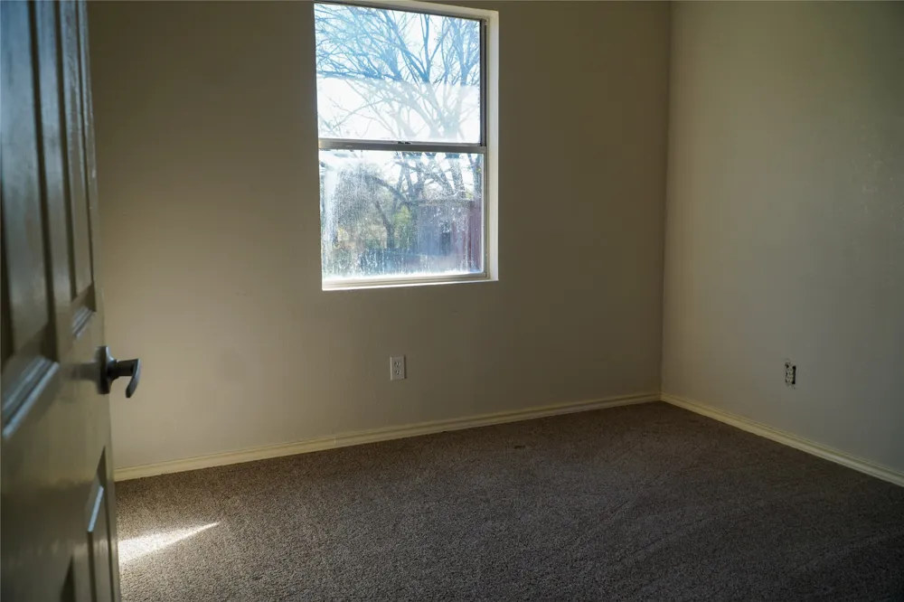 305 Eastern Street Keene, TX 76059