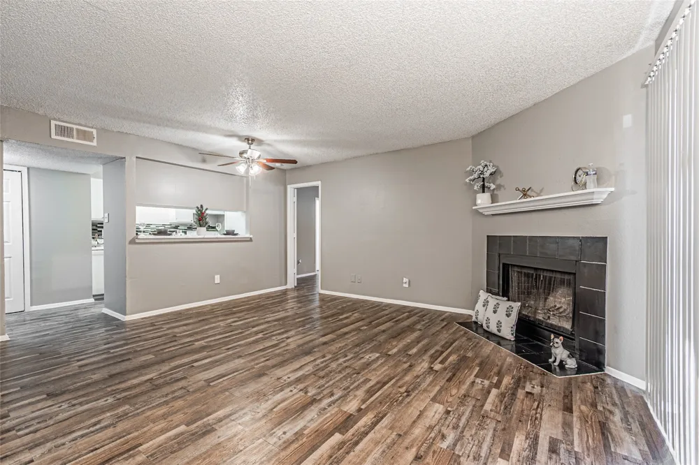 300 W Wintergreen Road #730ABP DeSoto, TX 75115