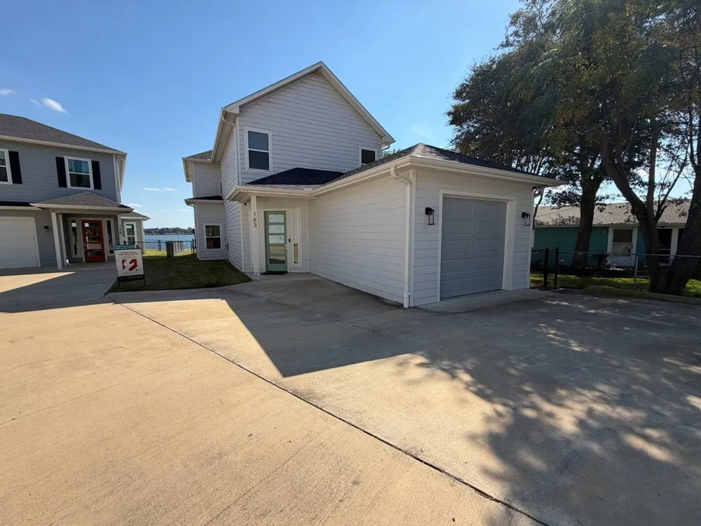 163 Palisade Drive Mabank, TX 75156