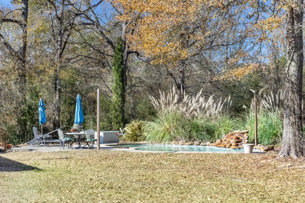 10676 Rutherford Road Cleveland, TX 77328