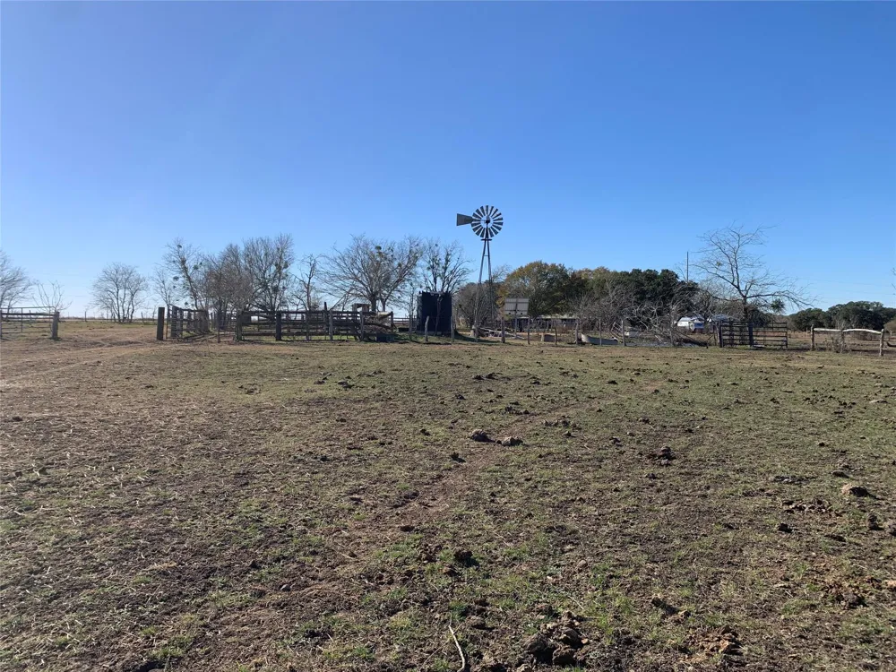 County Road 253 Weimar, TX 78962